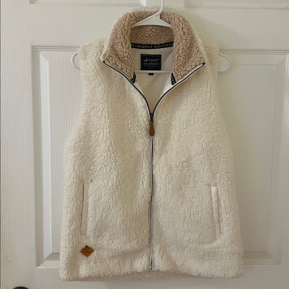Simply Southern Off-White Fleece Vest